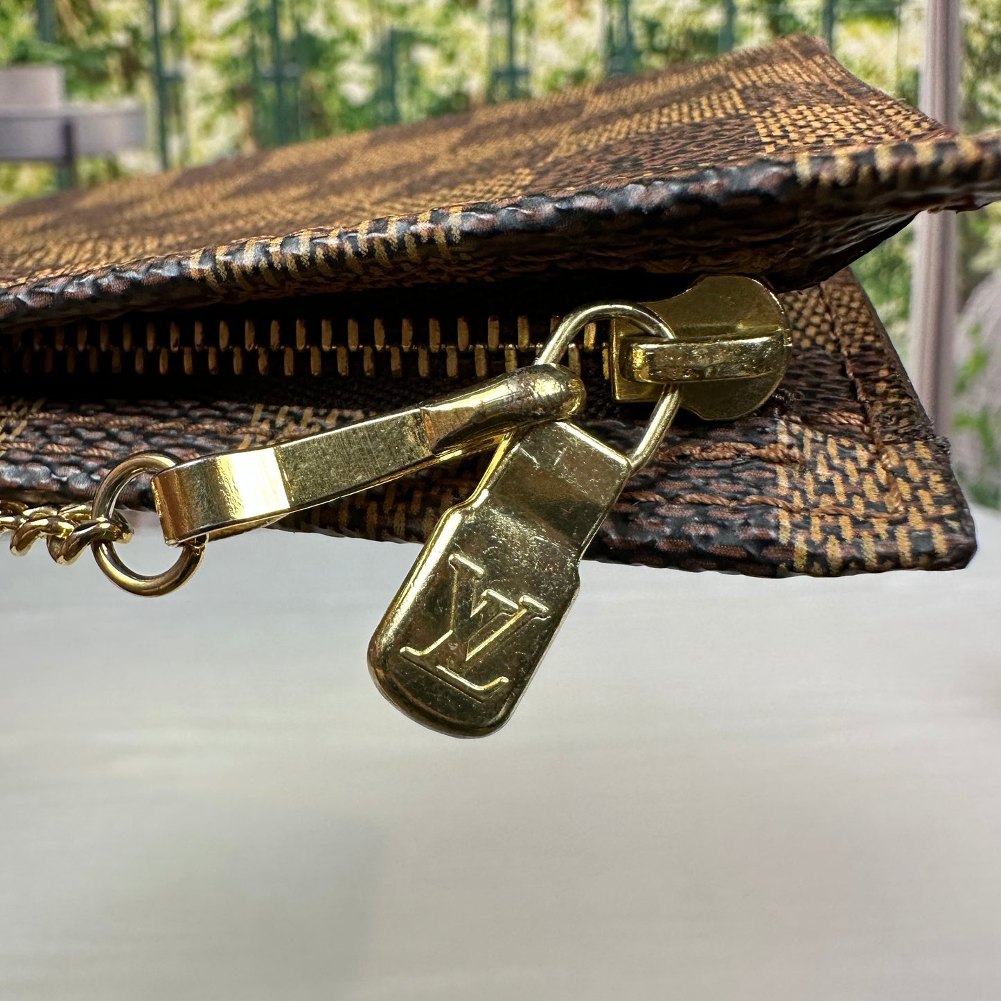 Louis Vuitton DE Marais Bucket PM Pouch