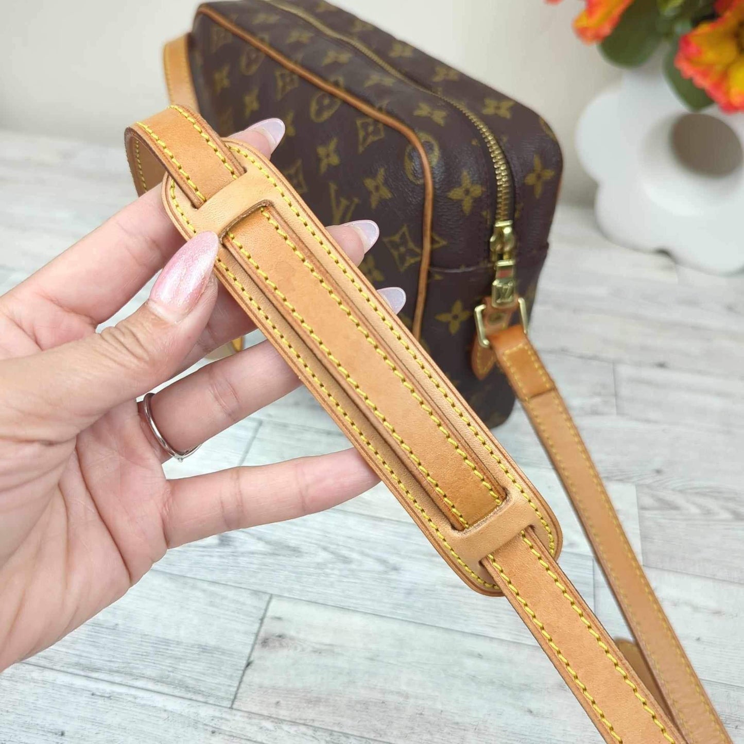 Louis Vuitton Trocadero 27 Crossbody Bag