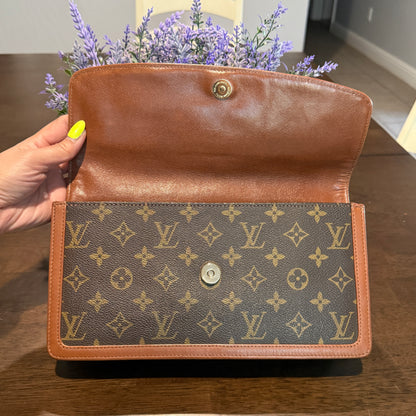 Vintage Dame Pochette GM Monogram Canvas