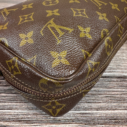 Louis Vuitton Trousse 23 Cosmetic Pouch