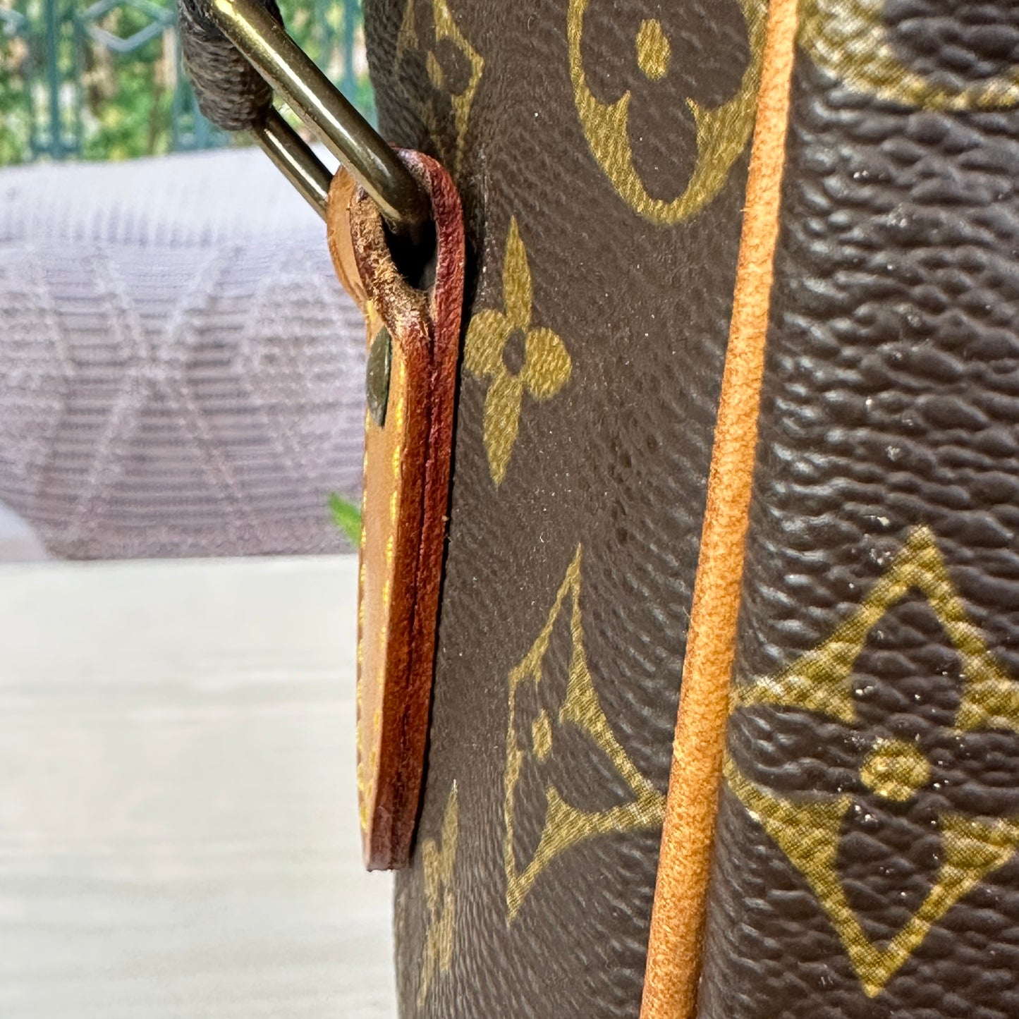 Louis Vuitton Nile GM Crossbody Bag Monogram Canvas