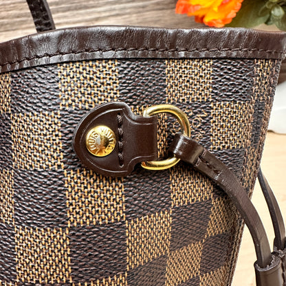 Louis Vuitton Damier Neverfull PM