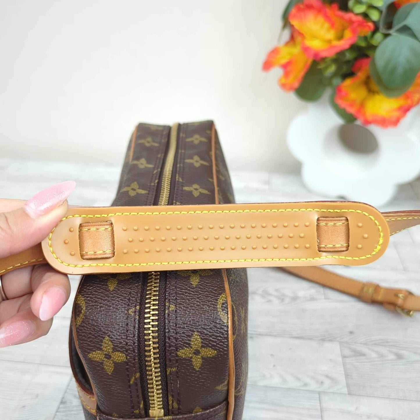 Louis Vuitton Trocadero 27 Crossbody Bag