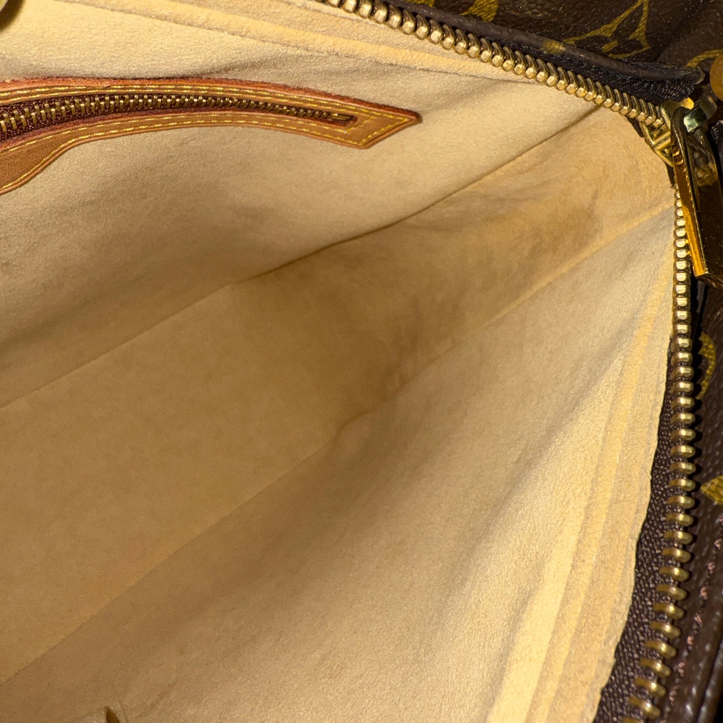 Looping GM Monogram Canvas