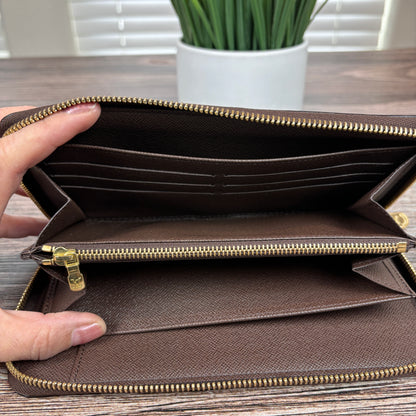 Louis Vuitton XL Zippy Organizer Damier Ebene