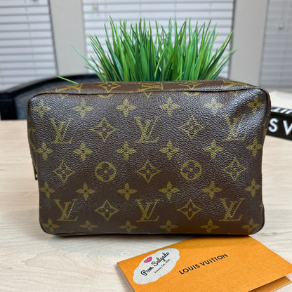 Louis Vuitton Vintage Trousse 23