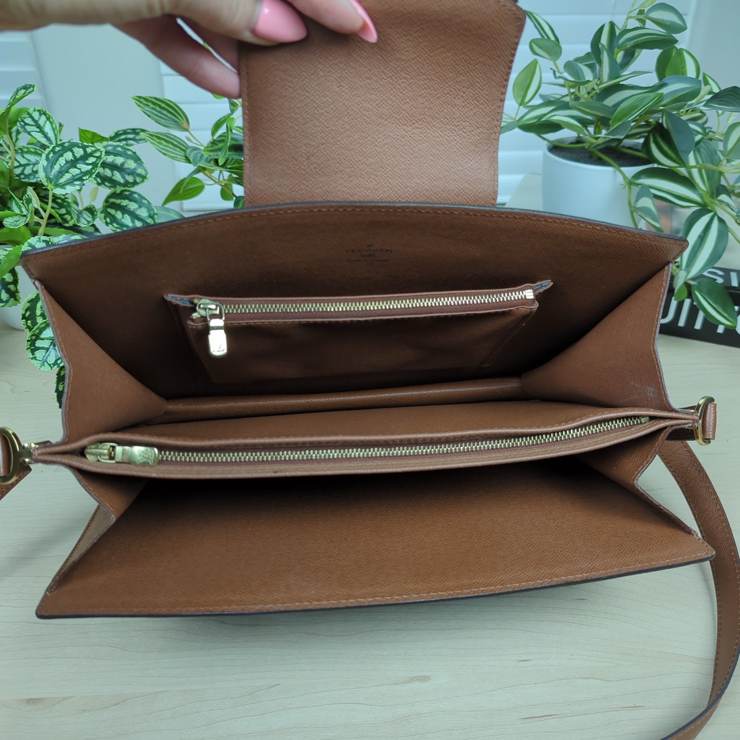 Louis Vuitton Courcelles Monogram
