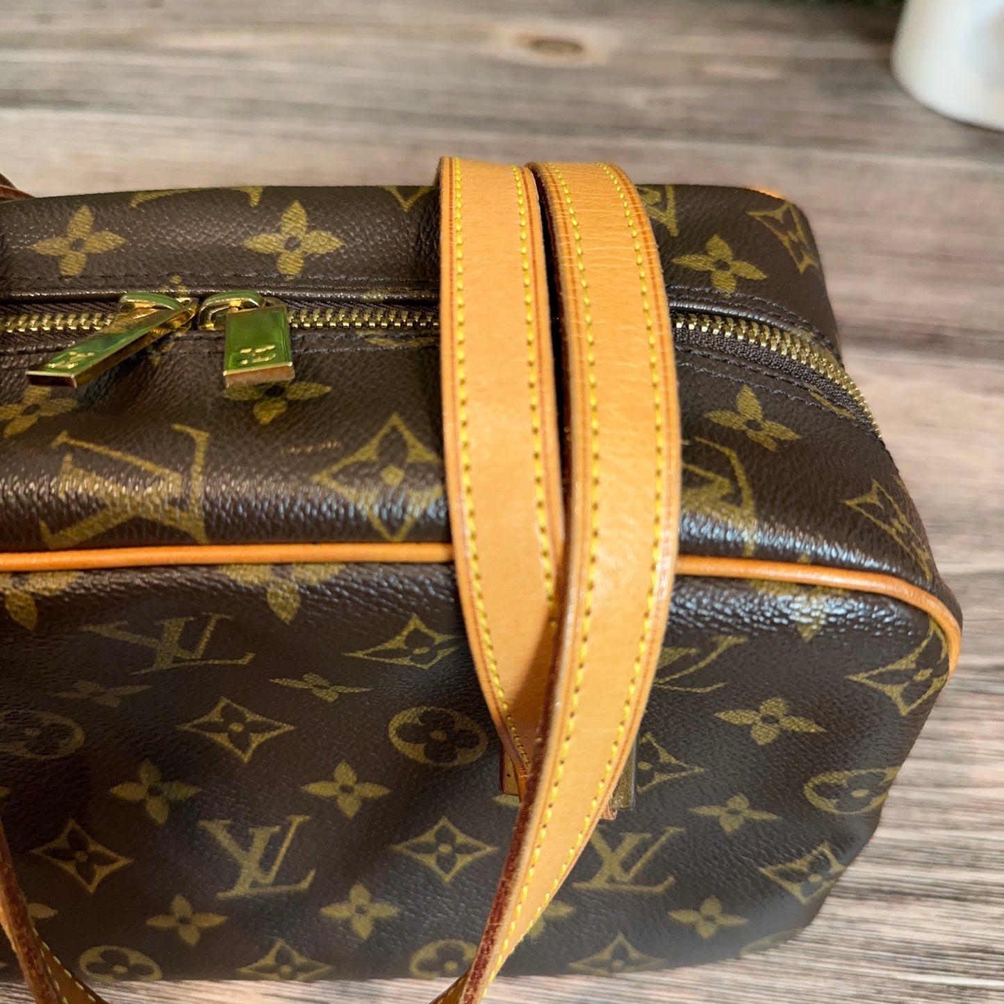 Louis Vuitton Monogram Canvas Cite MM Shoulder Bag