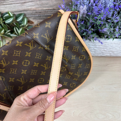 Louis Vuitton Menilmontant GM
