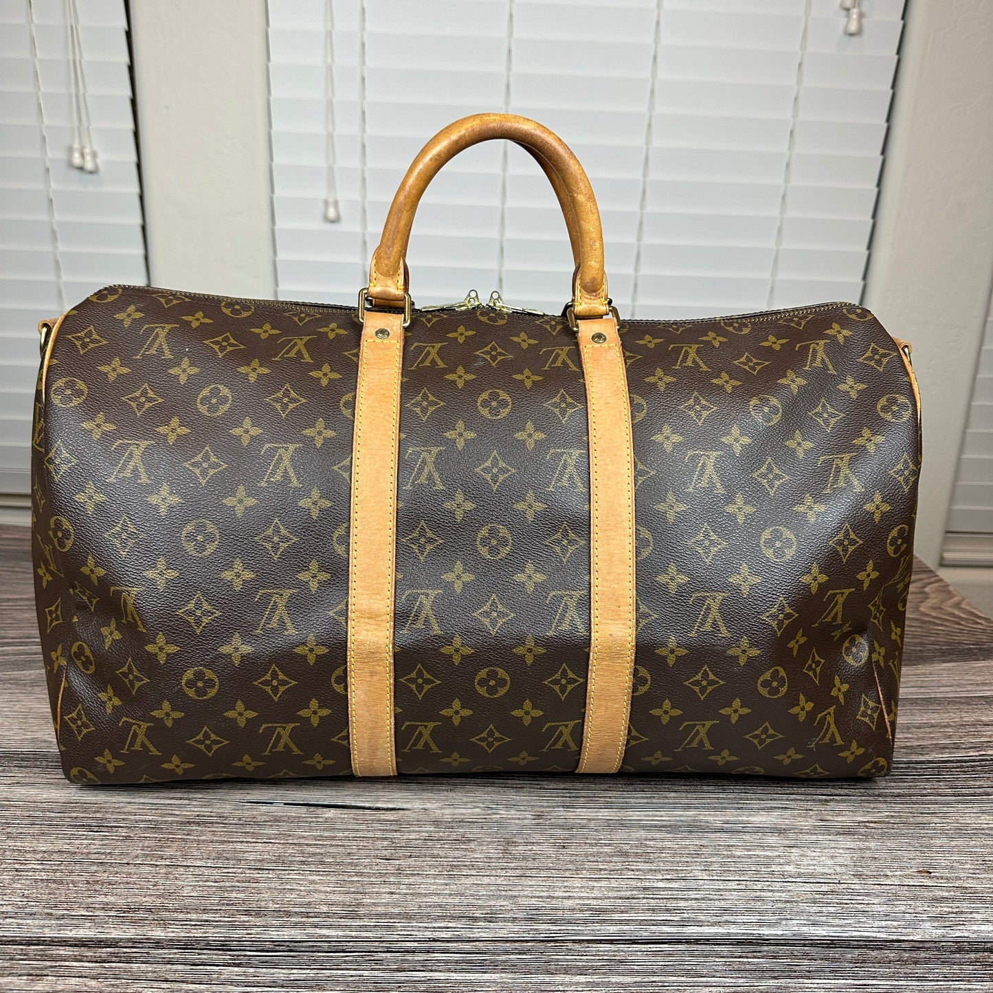 Louis Vuitton Keepall 50 Bandouliere