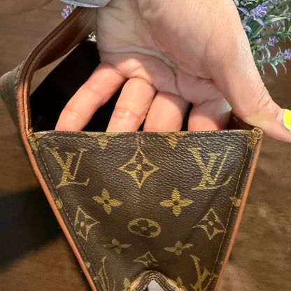 Vintage Dame Pochette GM Monogram Canvas