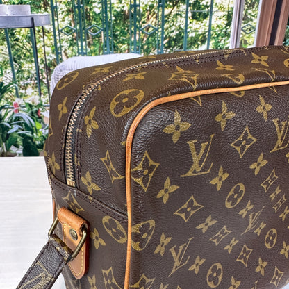 Louis Vuitton Nile GM Crossbody Bag Monogram Canvas