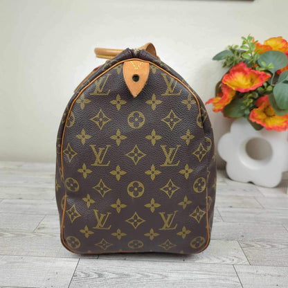 Louis Vuitton Speedy 40 Monogram