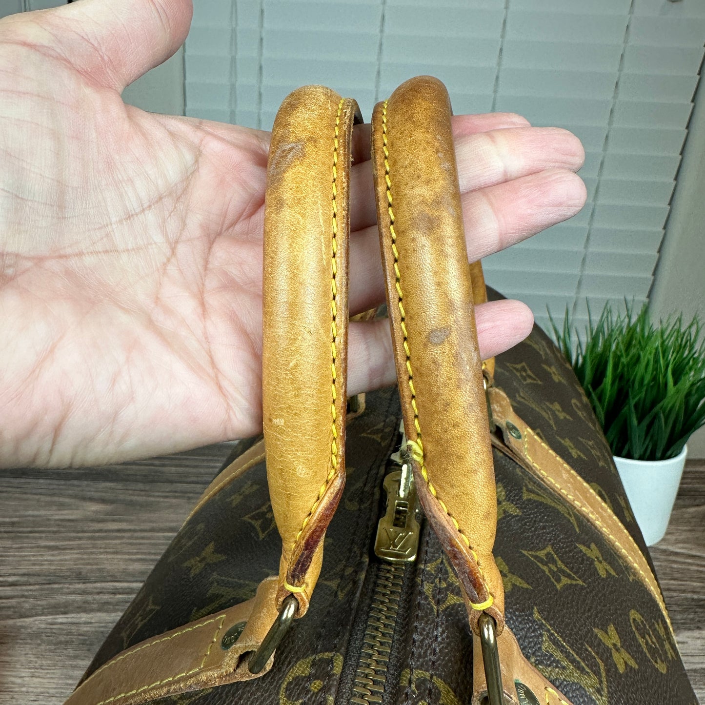 Louis Vuitton Keepall 50 Bandouliere