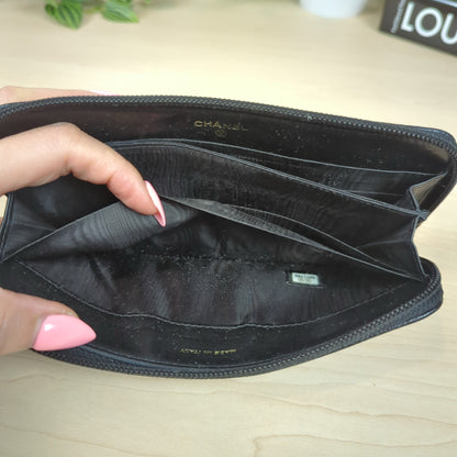 Chanel Caviar Timeless CC Zipped Wallet Black