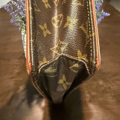 Vintage Dame Pochette GM Monogram Canvas