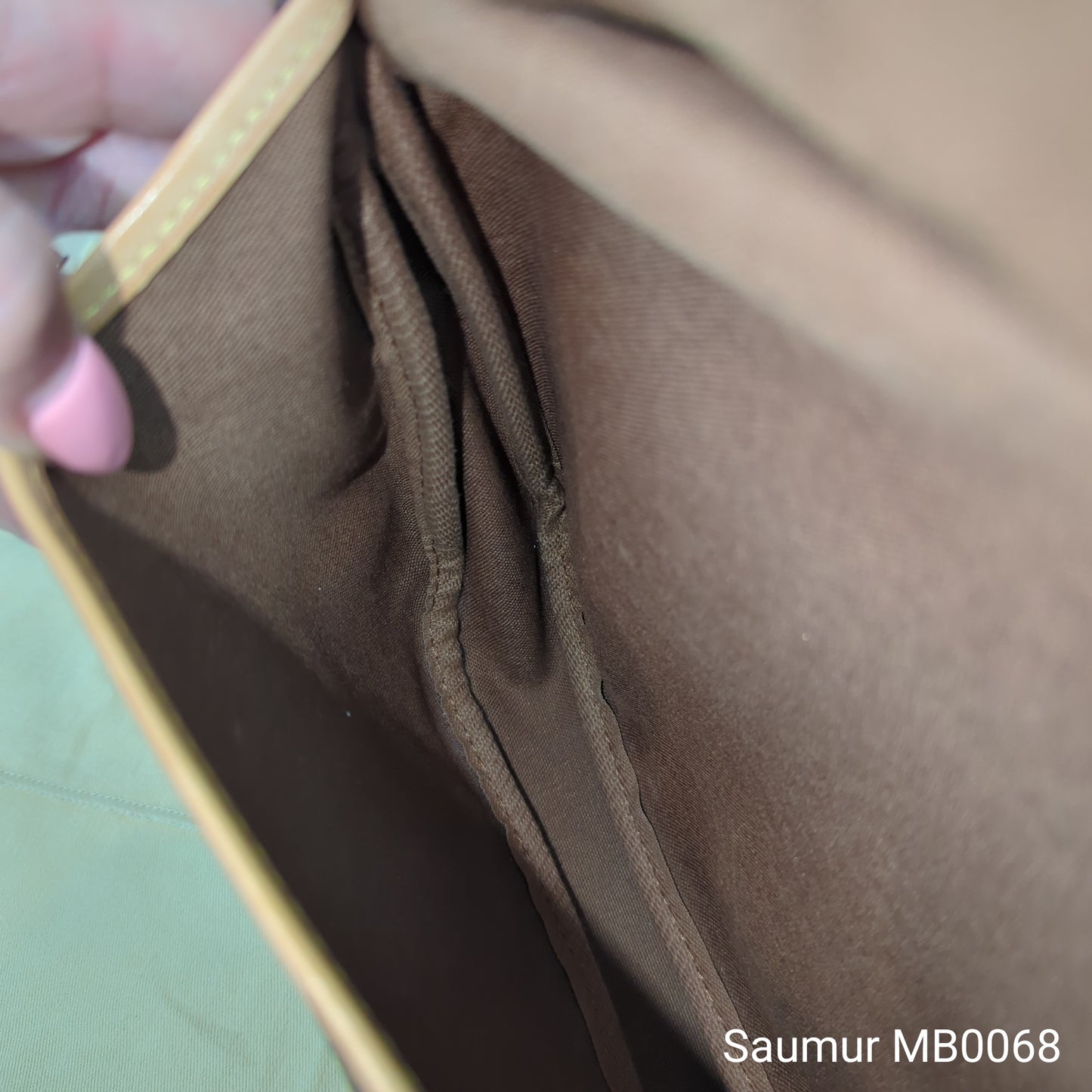 Louis Vuitton Monogram Saumur 30 Messenger Bag