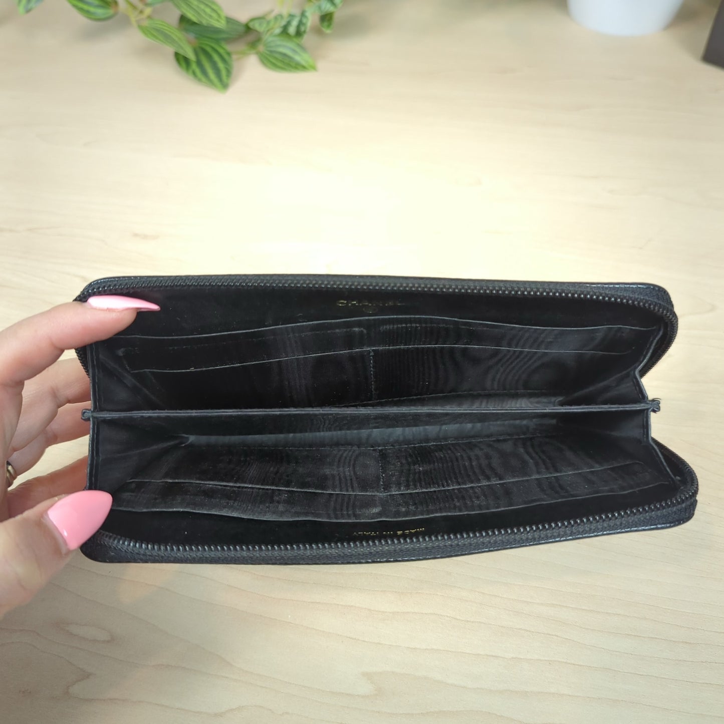 Chanel Caviar Timeless CC Zipped Wallet Black