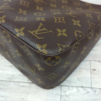 Louis Vuitton Looping MM with Connectors and Crossbody Strap