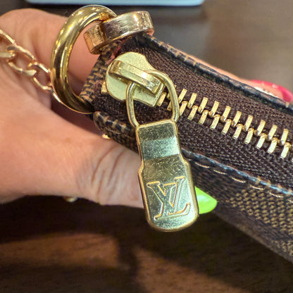 Damier Ebene Marais Pochette