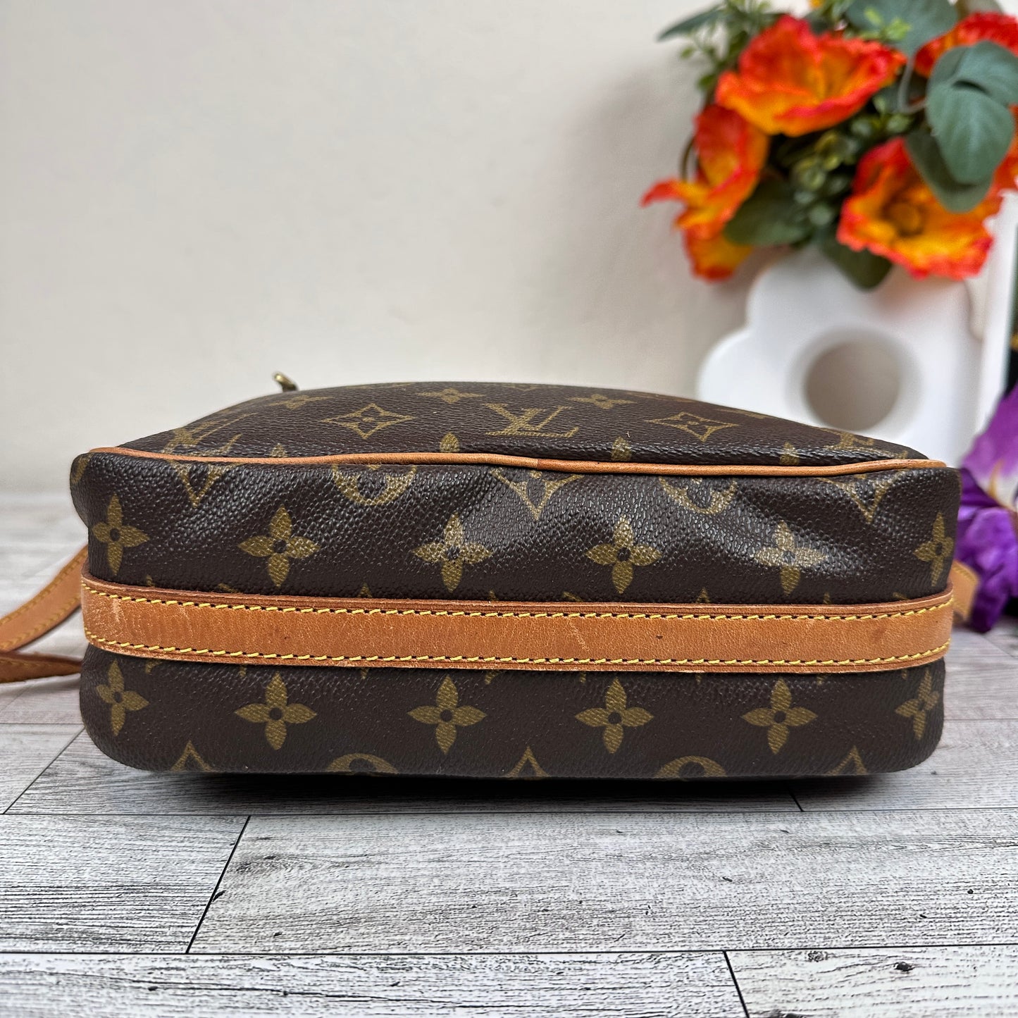 Louis Vuitton Monogram Sac Senlis