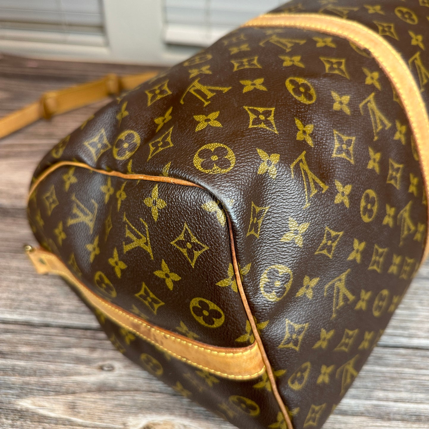 Louis Vuitton Keepall 50 Bandouliere