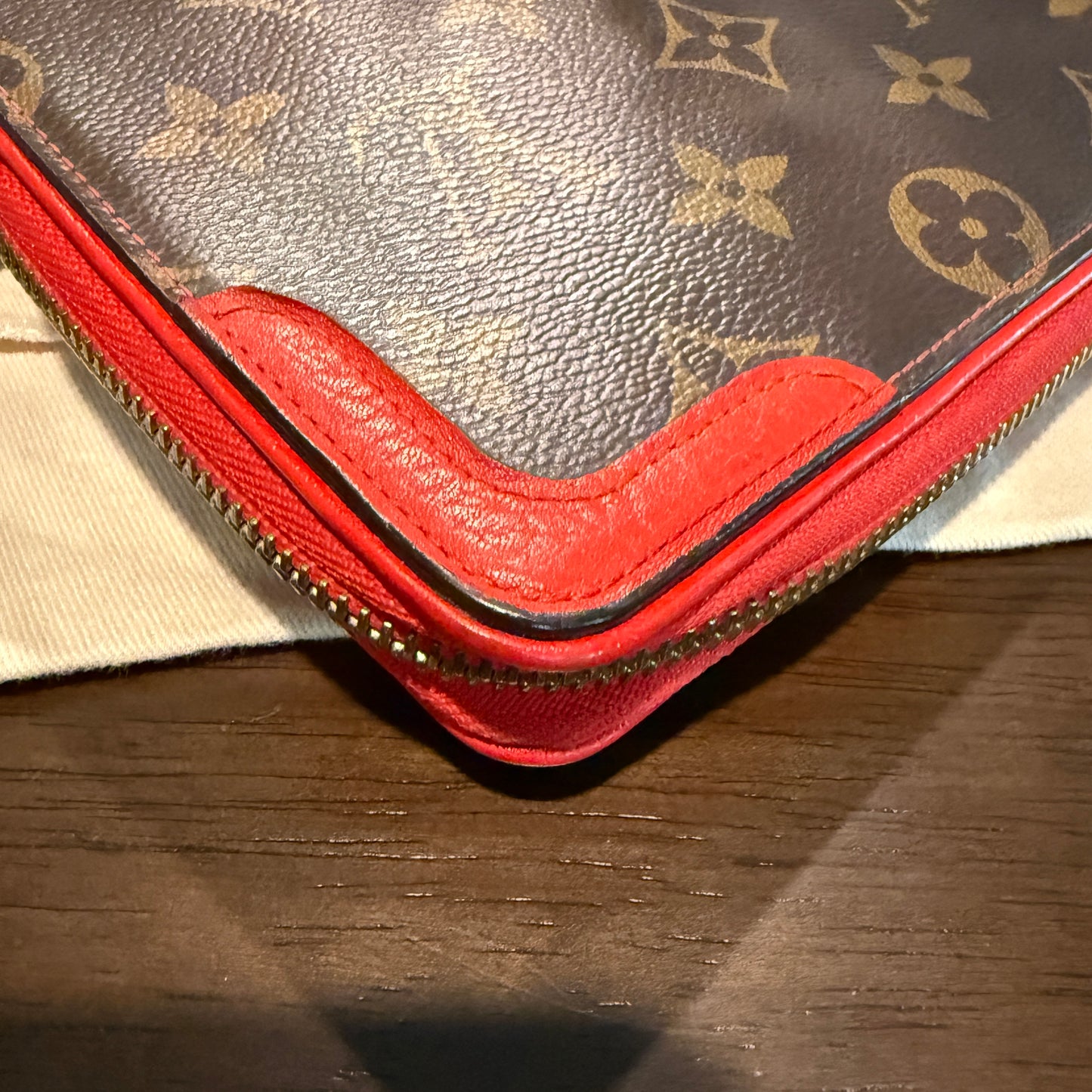 Daily Organizer Clutch Wallet in Cherry Red