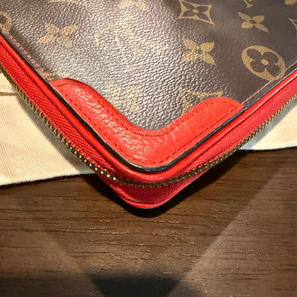 Daily Organizer Clutch Wallet in Cherry Red