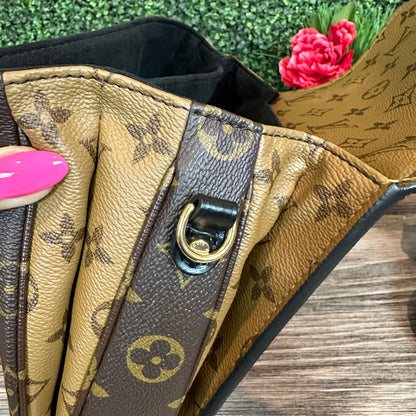 Louis Vuitton Reverse Monogram Pochette Metis