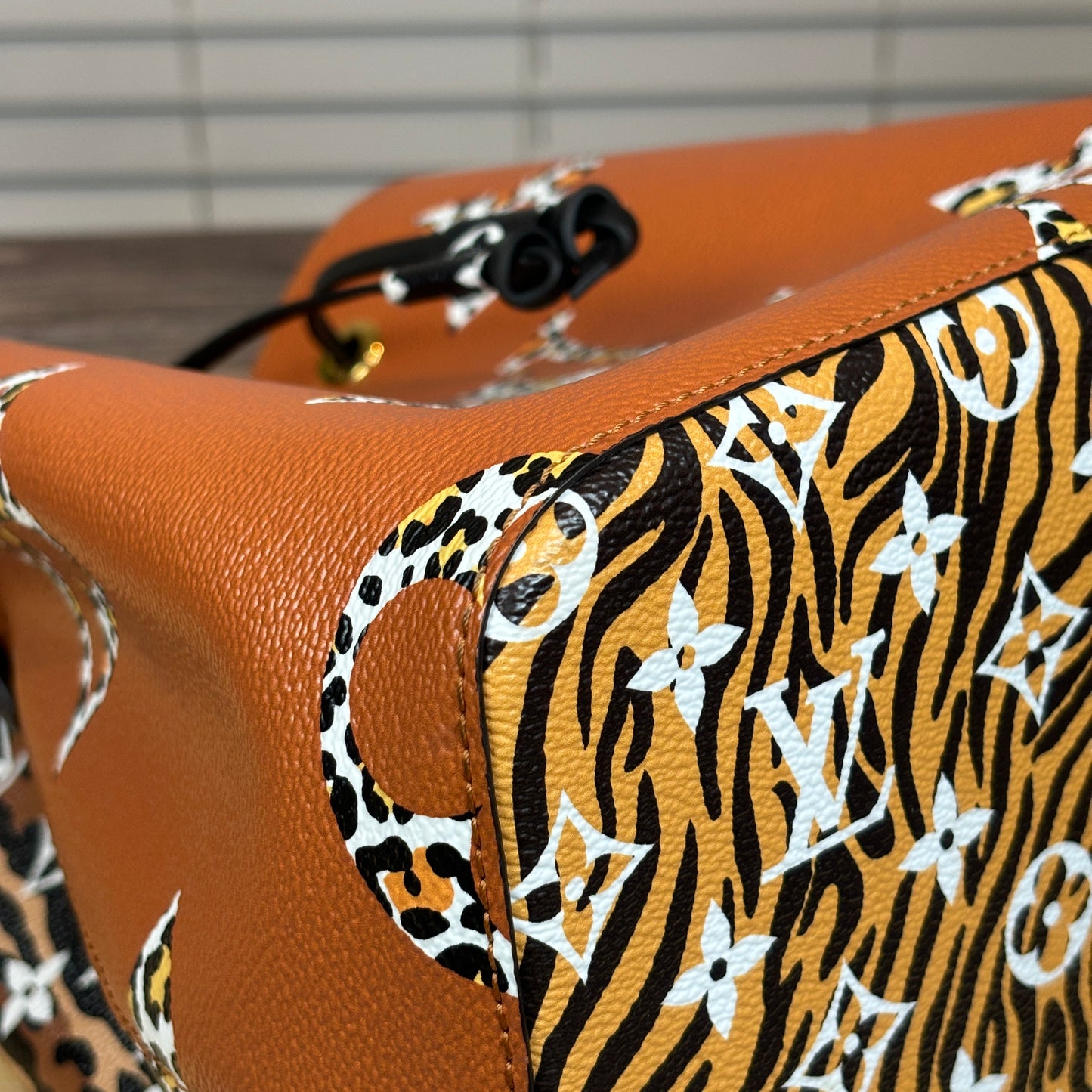 Louis Vuitton Limited Edition Monogram Giant Jungle NéoNoé