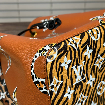 Louis Vuitton Limited Edition Monogram Giant Jungle NéoNoé