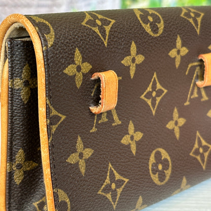 Louis Vuitton Monogram Pochette Florentine