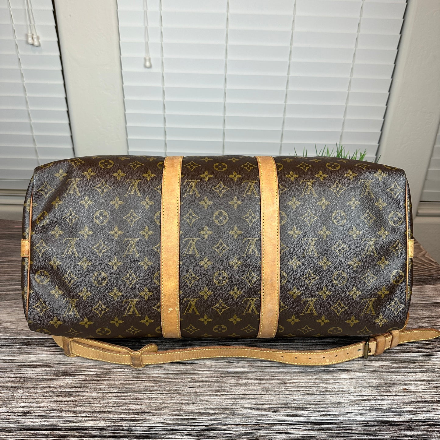 Louis Vuitton Keepall 50 Bandouliere