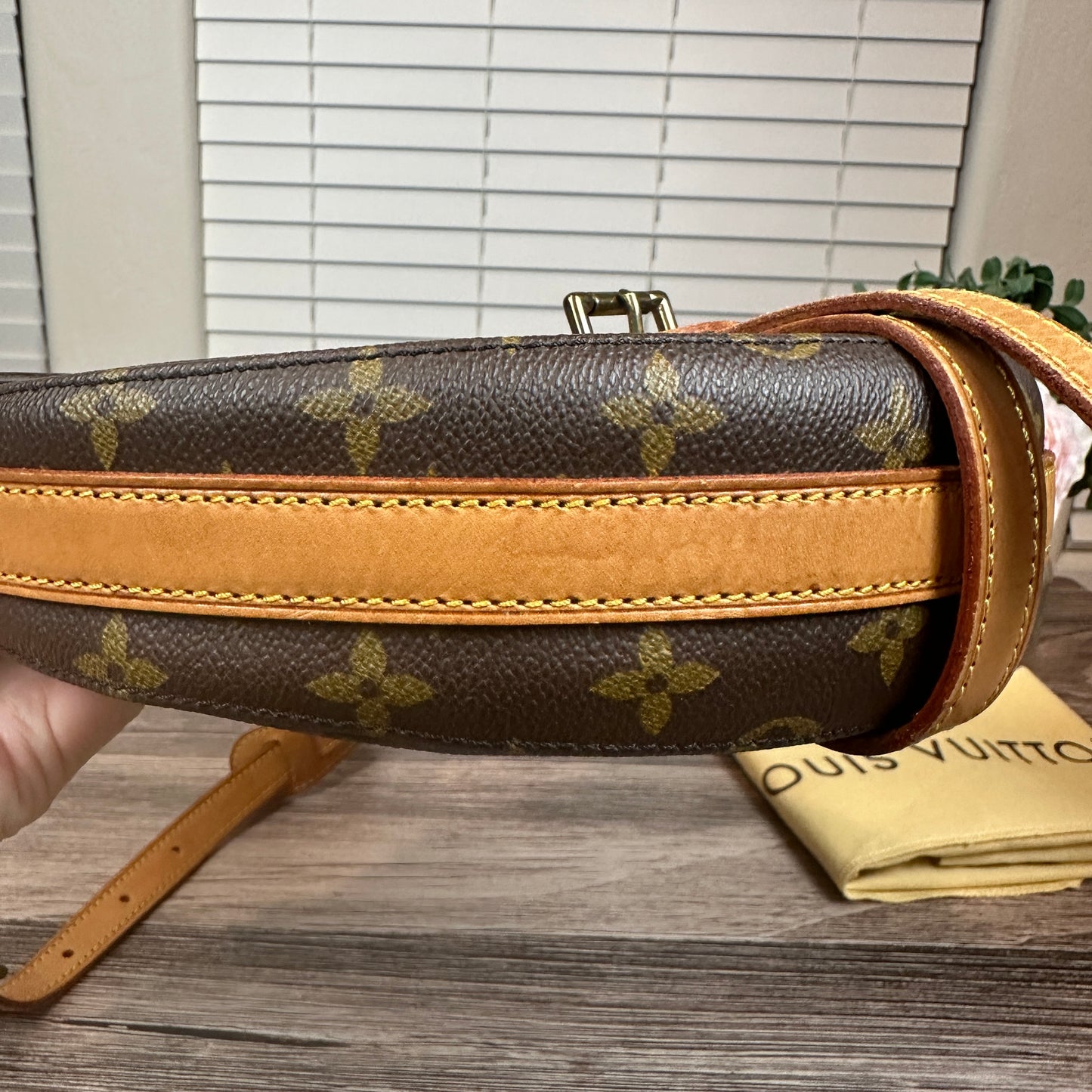 Louis Vuitton Monogram Chantilly GM Crossbody
