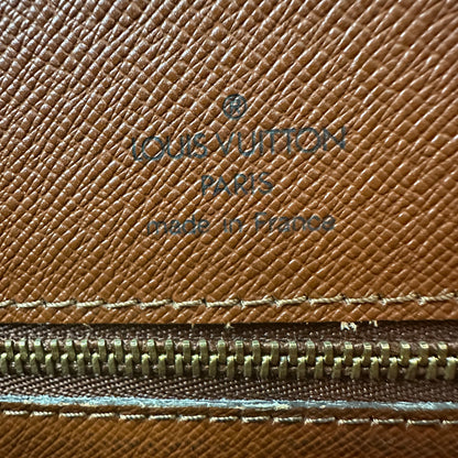 Louis Vuitton Vintage Monceau 28 Monogram
