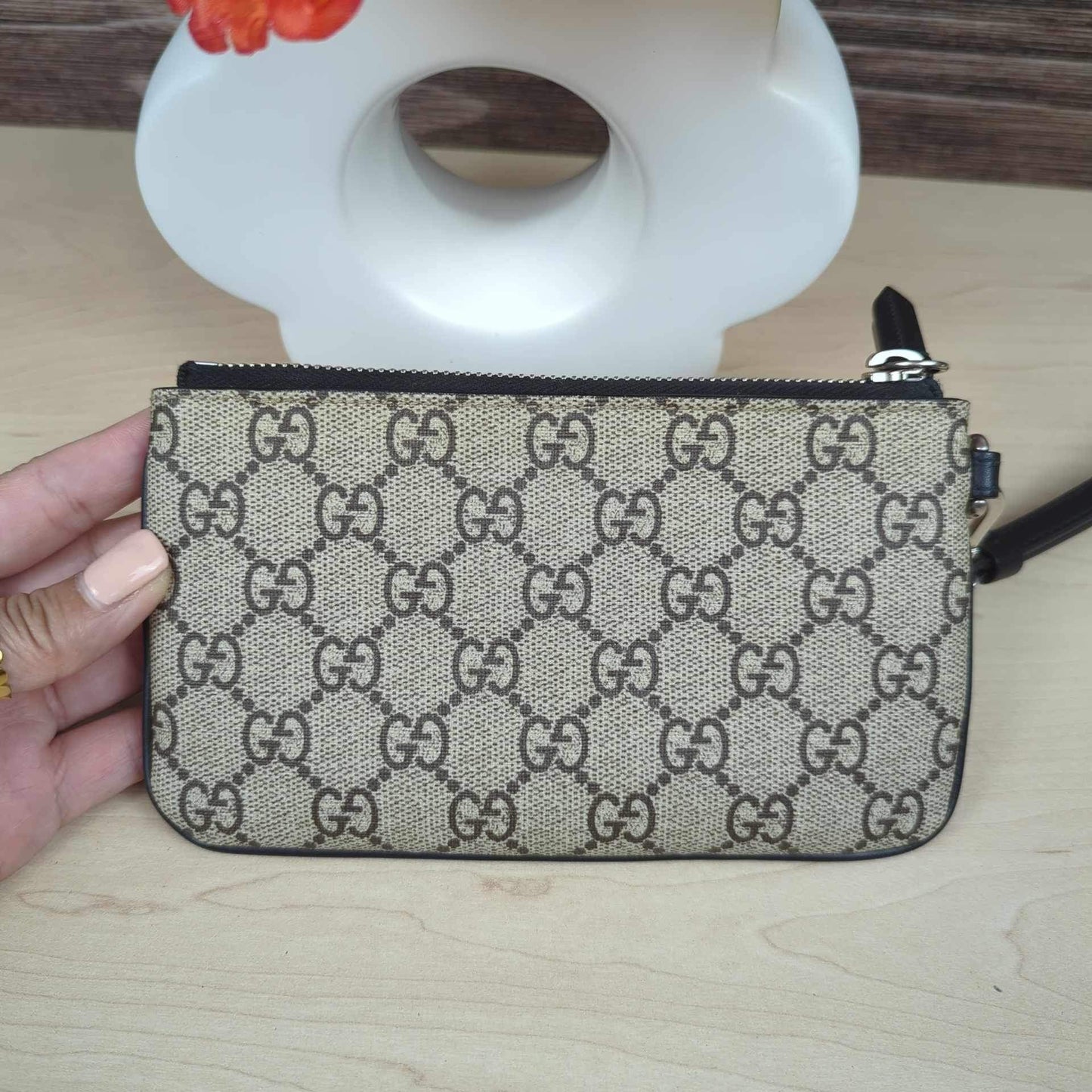 Gucci GG Supreme Bee Print Wrist Pouch