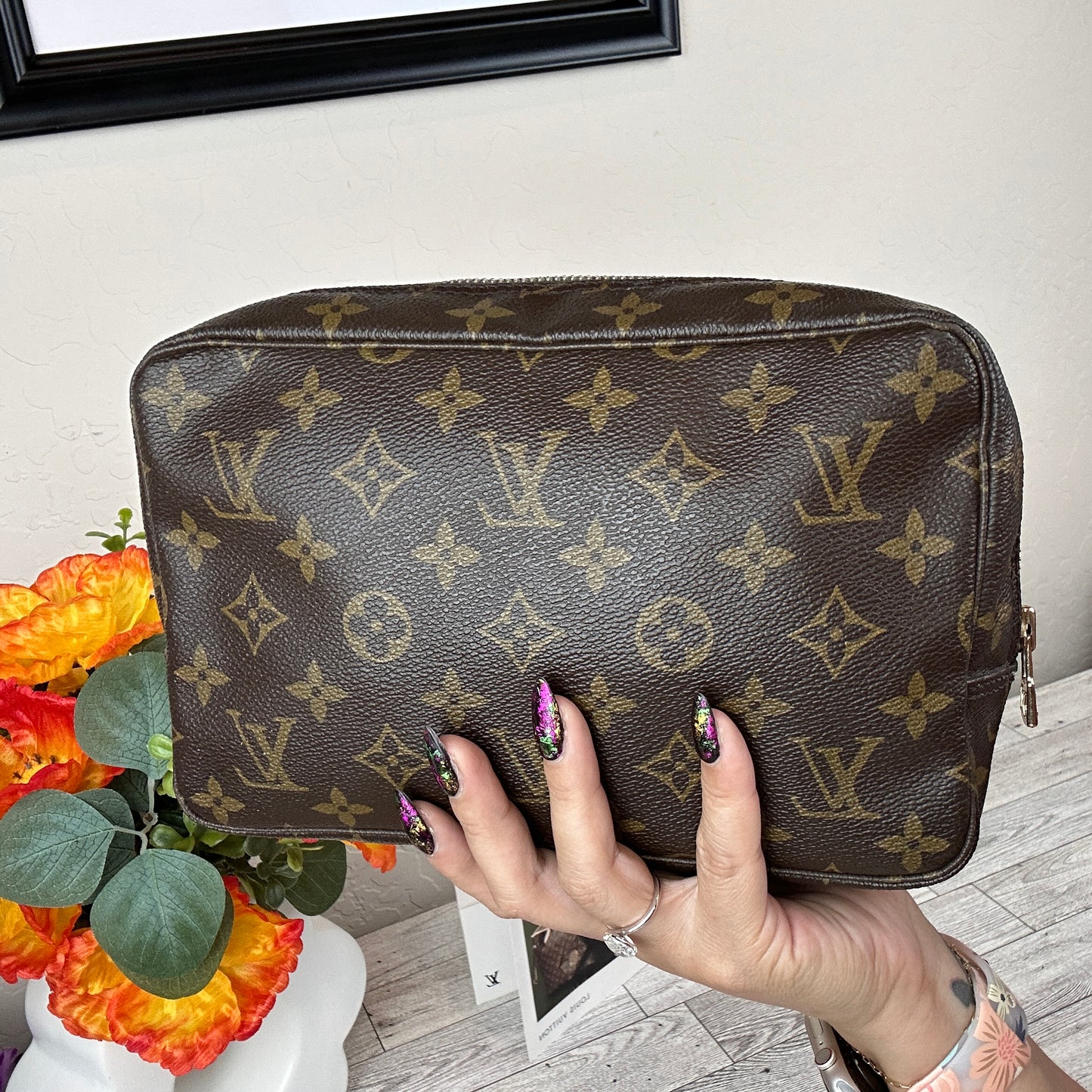 Louis Vuitton Trousse 23