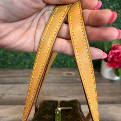 Louis Vuitton Monogram Canvas Cite MM Shoulder Bag