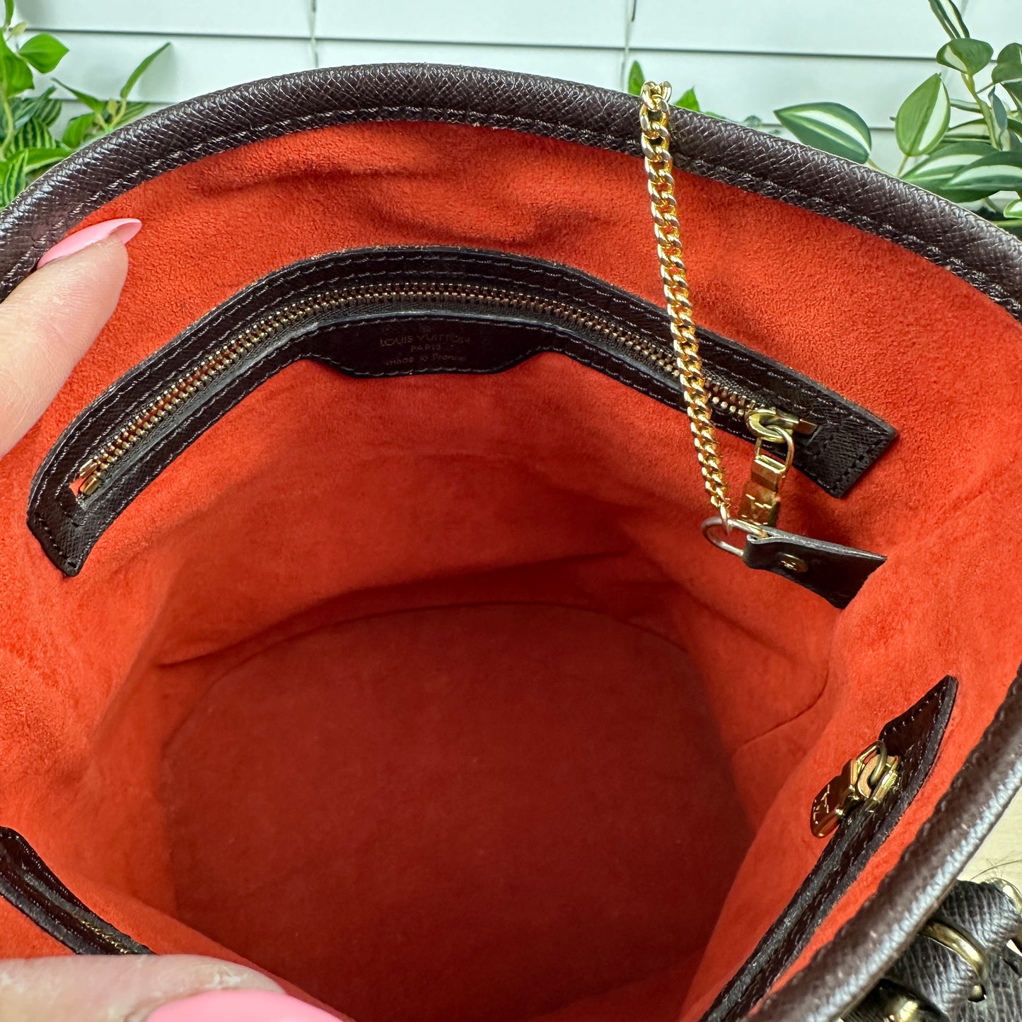 Louis Vuitton Marais Bucket Bag Damier Ebene