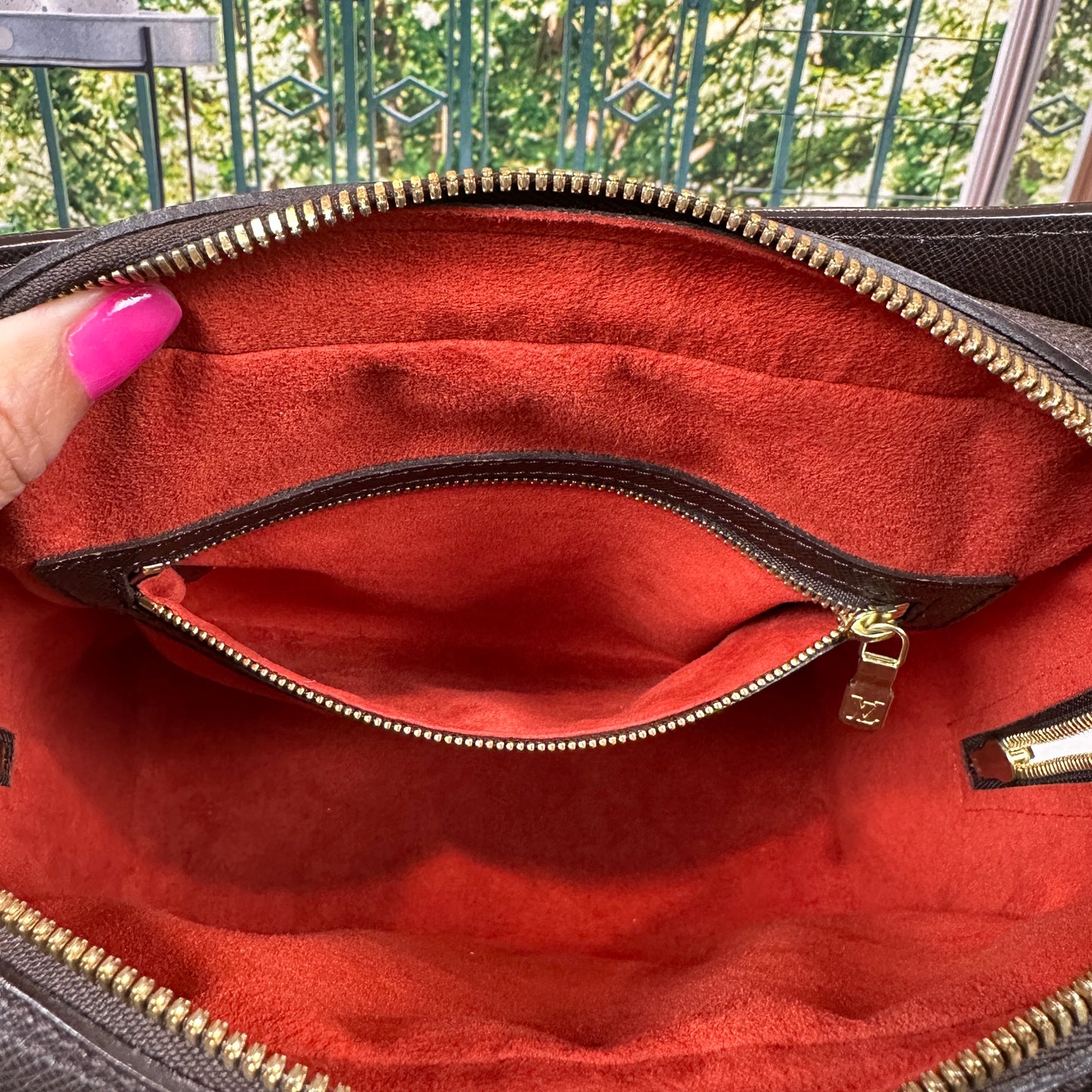 Louis Vuitton Triana Damier Ebene
