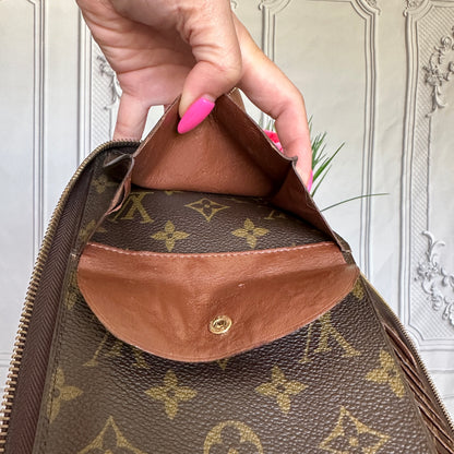 Louis Vuitton Escapade Travel Organizer Zip Wallet
