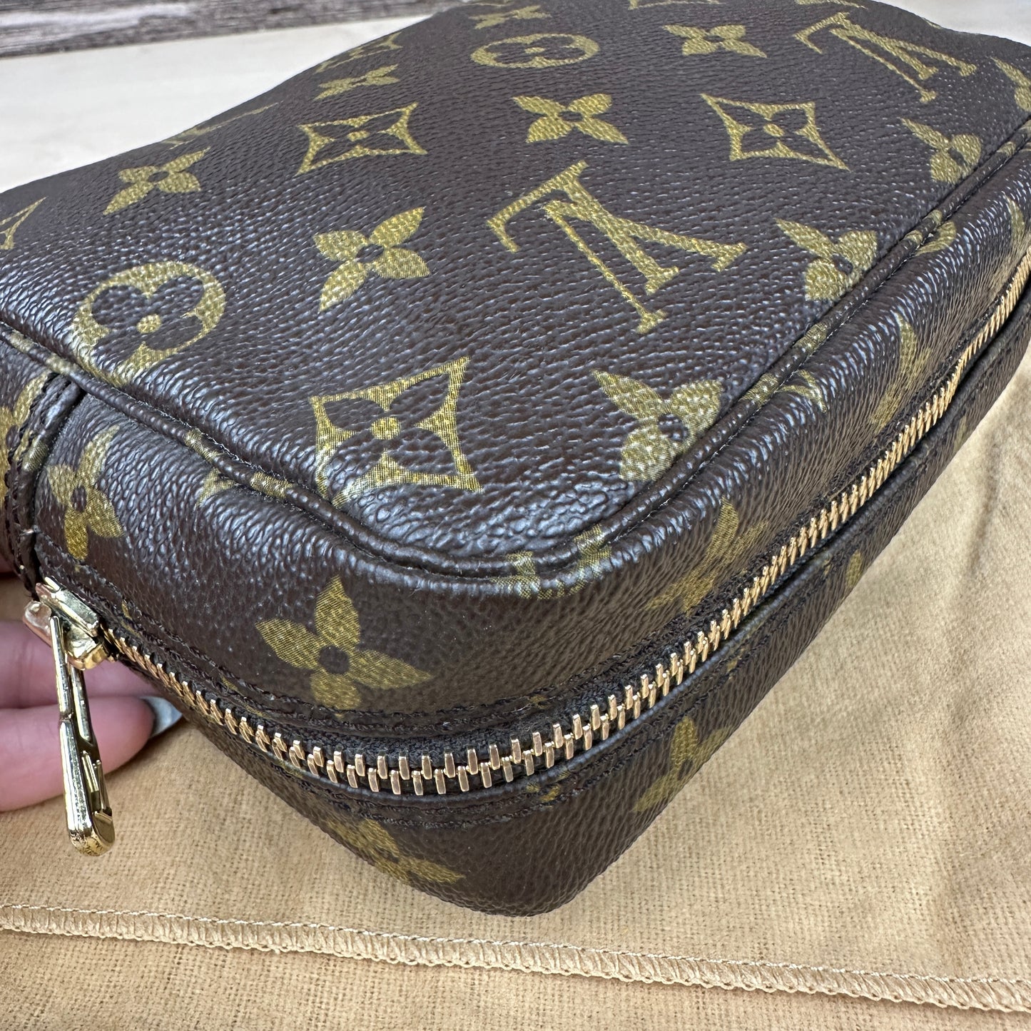 Louis Vuitton Trousse 18 Monogram