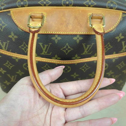 Louis Vuitton Deauville