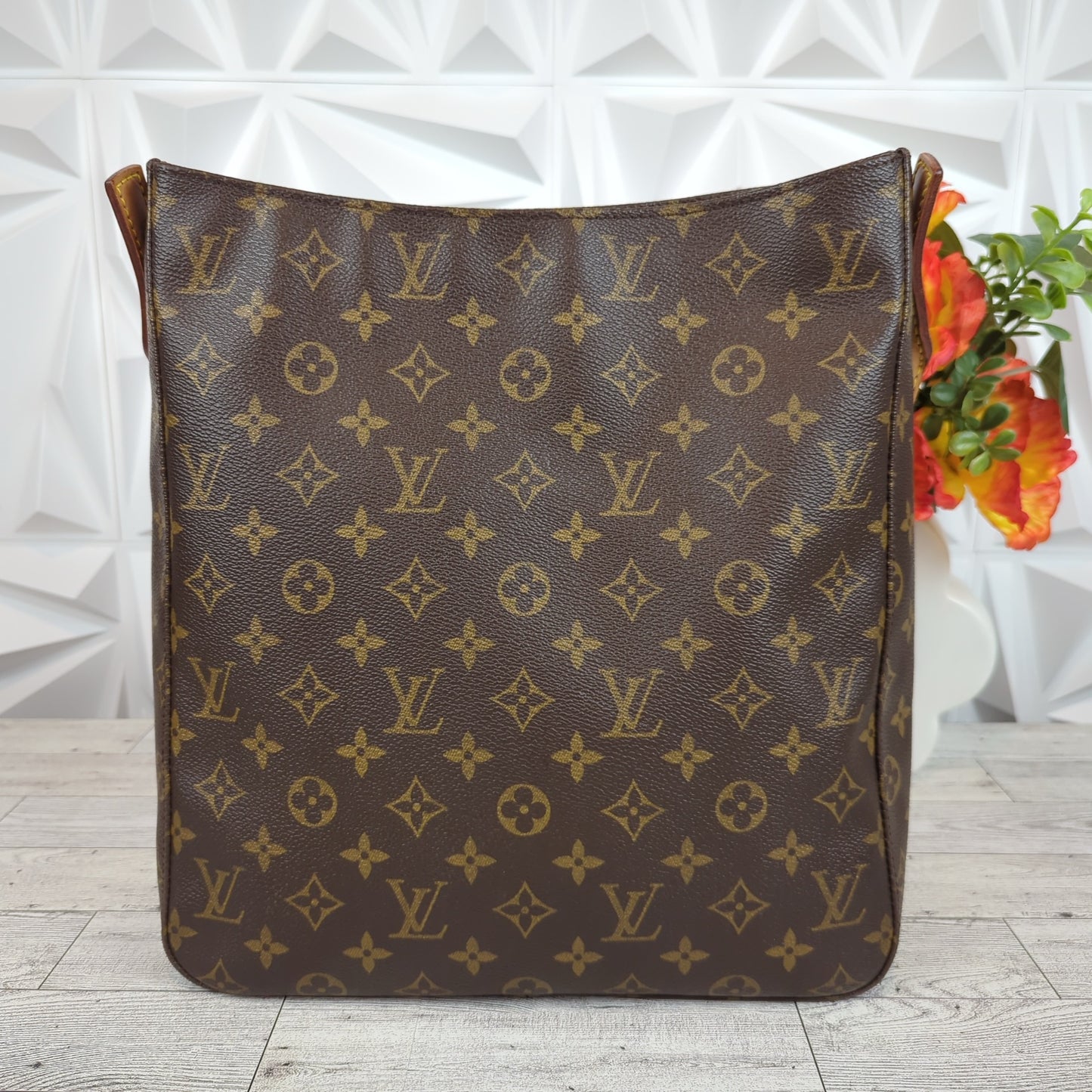 Louis Vuitton Monogram Looping GM