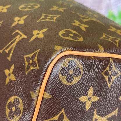 Louis Vuitton Monogram Speedy 35