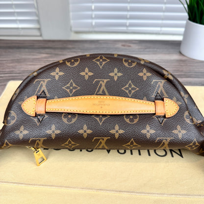 Louis Vuitton Monogram Bum Bag