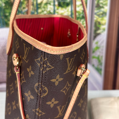 Louis Vuitton Monogram Neverfull MM Cerise