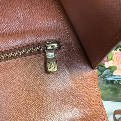 Louis Vuitton Vintage Monceau 28