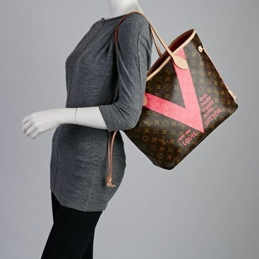 Louis Vuitton Limited Edition Grenade Pink V Neverfull MM