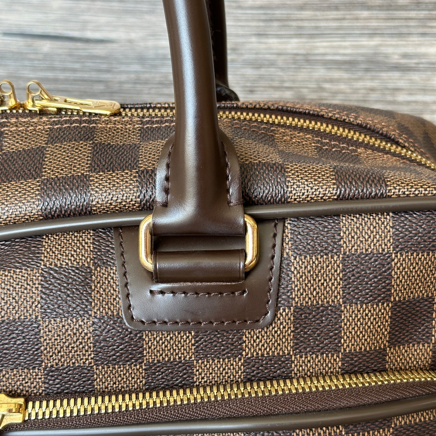 Louis Vuitton iCare DE Business Travel Bag